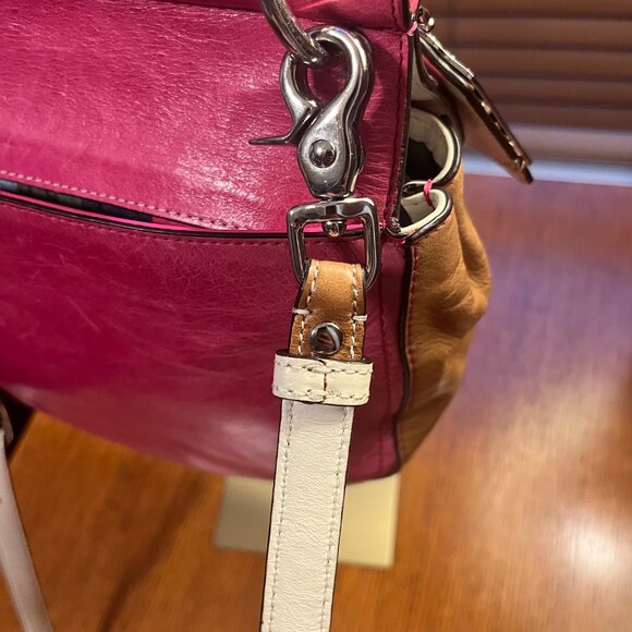 COACH Willis Leather Bag in Pink Colorblock w/ LTD. Edition Legacy Lining 19031 - Picture 12 of 16